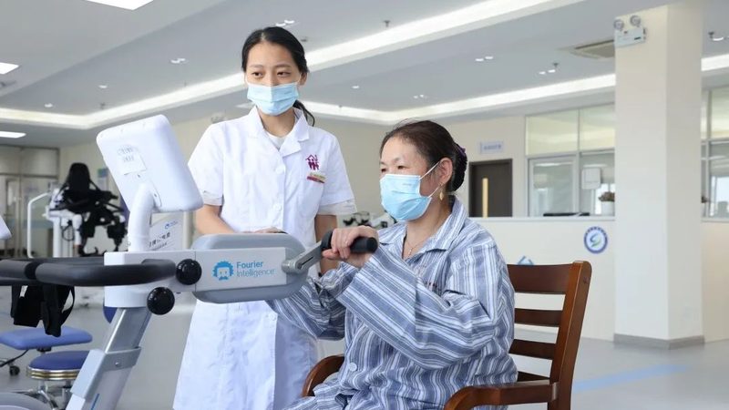 社区智慧养老服务中心收费标准，揭秘背后的考量因素