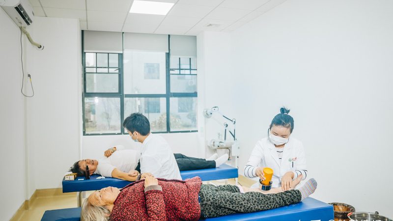 养老智能监护系统：守护长者安全健康的智慧守护者
