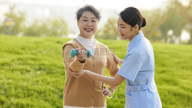 医养结合养老公寓，资质要求揭秘